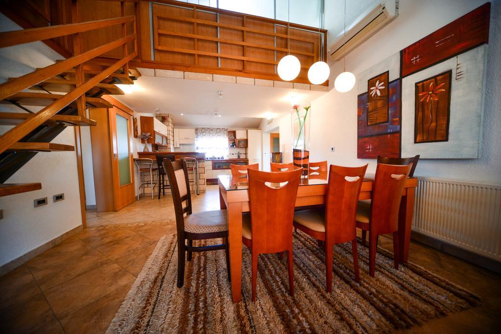 Apartman Ksenija Zadar Exterior foto